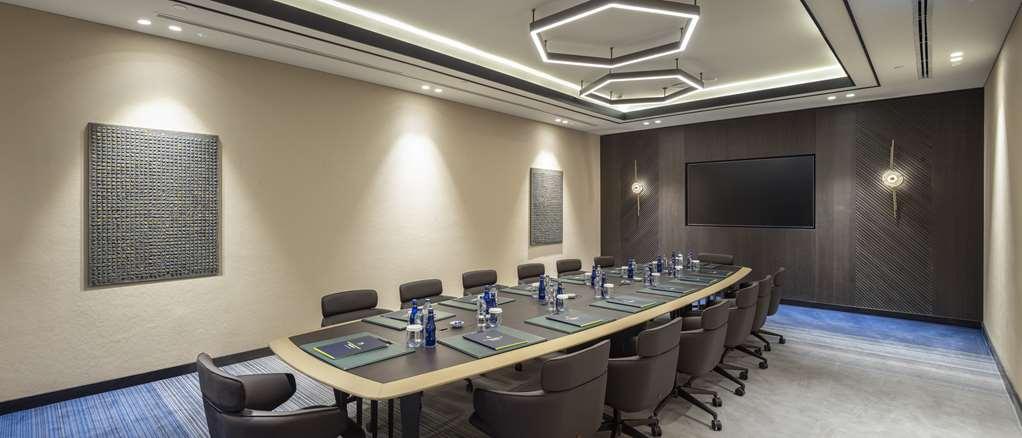 Doubletree By Hilton Sanliurfa Hotel Faciliteiten foto