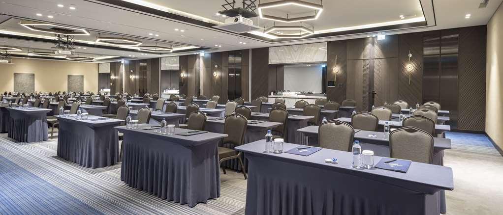 Doubletree By Hilton Sanliurfa Hotel Faciliteiten foto